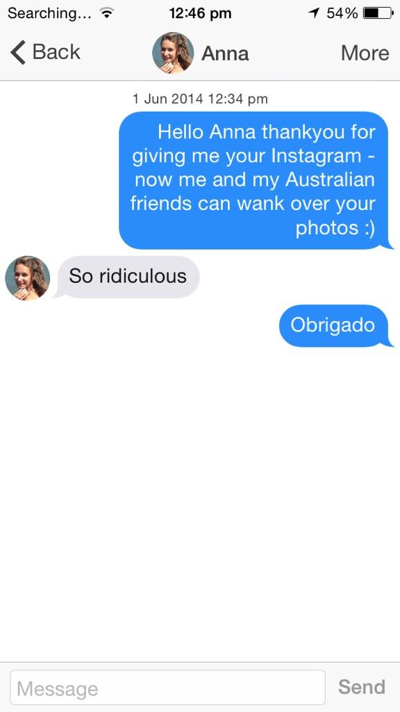 sungaattack's tweet photo. FIRST TINDER IN BRAZIL!!! She blocked my jst after I got the screenshot haha #SungaAttack http://t.co/IyIFdeJNpx