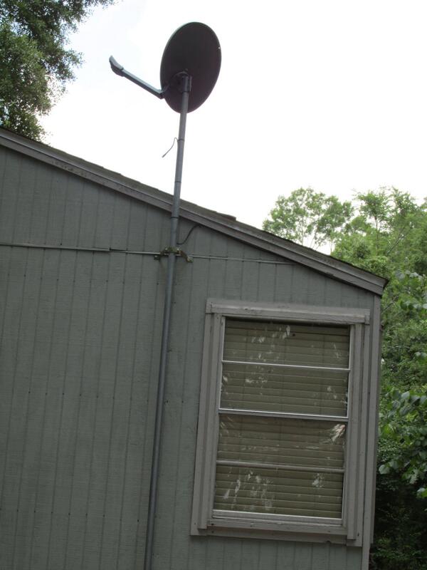 kitt2368's tweet photo. We were really roughing it out there in the woods camping.... http://t.co/EbM5q9p87f