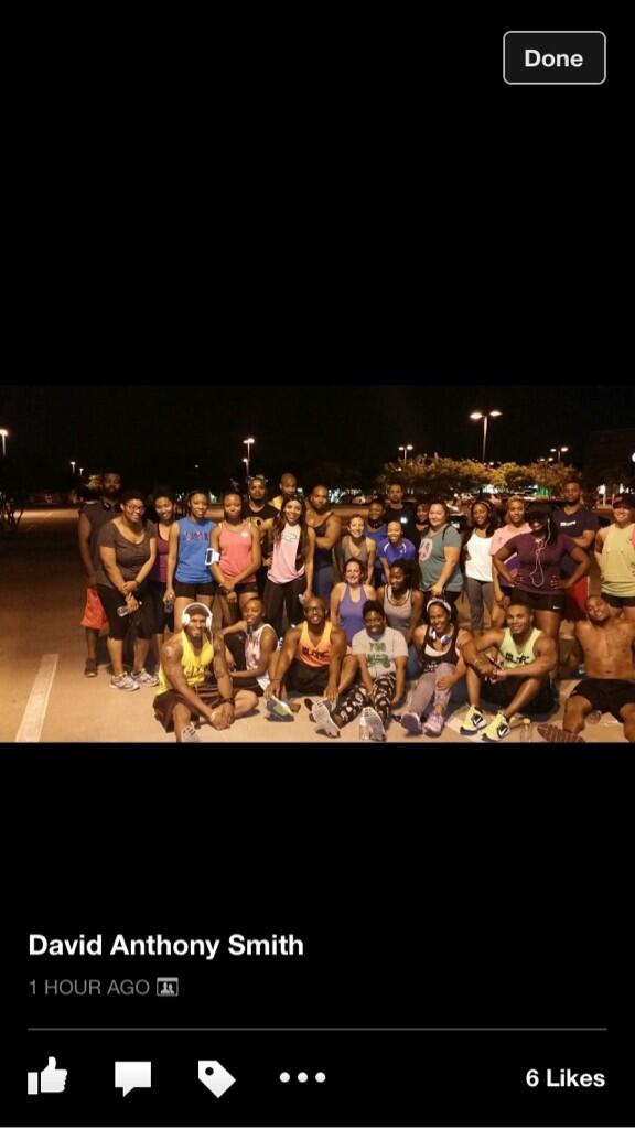 conroe9404's tweet photo. @slimthugga, u should come run 3 miles with the late night run club when u have time in Dallas. #LNRC http://t.co/Car1ZLF8bP