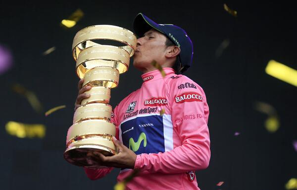 ELTIEMPO's tweet photo. "Es inexplicable este momento tan especial": @NairoQuinCo  http://t.co/6spGwUYQ4Q http://t.co/SbxJxJBS1a