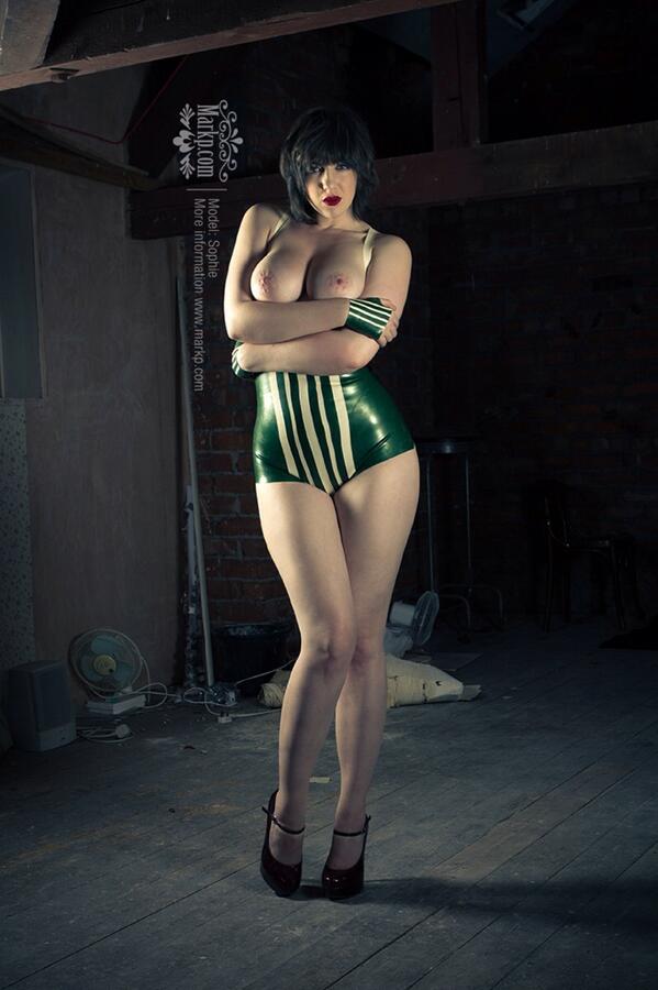 MarkpPhotos's tweet photo. An oldie with Sophie in #latex http://t.co/fcbX75FshA #boobs #nsfw #sunday http://t.co/vNqan2a5Gl