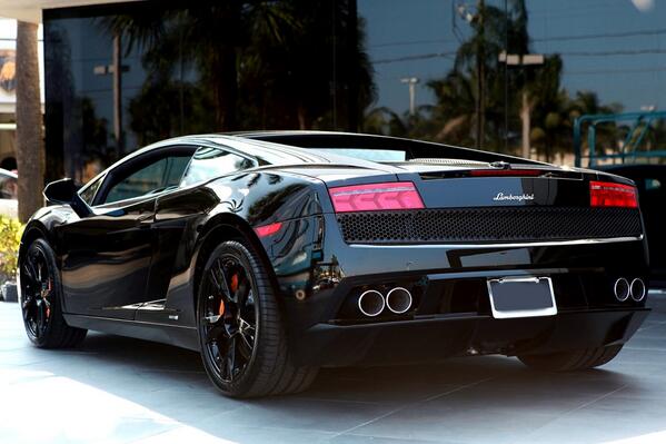 WhatCashCanBuy's tweet photo. One day. 🙏😍 http://t.co/iBif0qGtwV