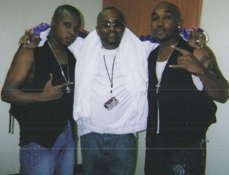 htown4life's tweet photo. RIP Tony Thompson of @OfficialHiFive September 2, 1975-June 1, 2007 #Hi54Life http://t.co/1XPm45YHXP