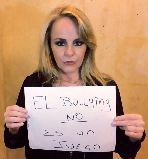 maytelascurain's tweet photo. .@Basta_MX #ElbullyingNOesunjuego Juntos contra el #Bullying #Basta http://t.co/CbotEzSnO4