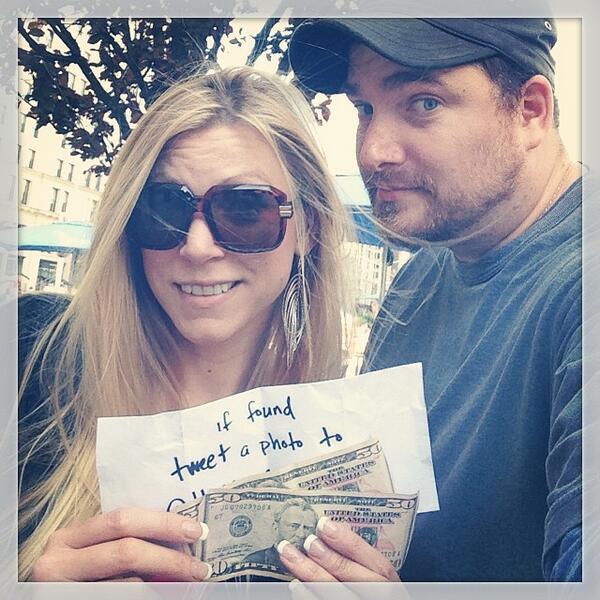 StockPigs's tweet photo. Well done @TwittaSilentK and friends! Don't worry NY there is still another $100 out there! #cashcache RT@HiddenCash http://t.co/ijIwyI9o9a