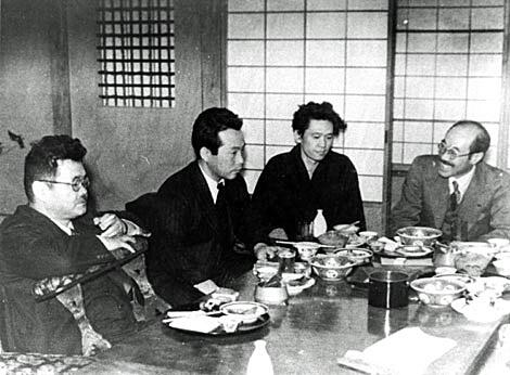 そして一寸先は久米の闇 RT @1615yao1943: 久米→鎌倉→鎌倉文士……!!!!逆もいけるで!! 