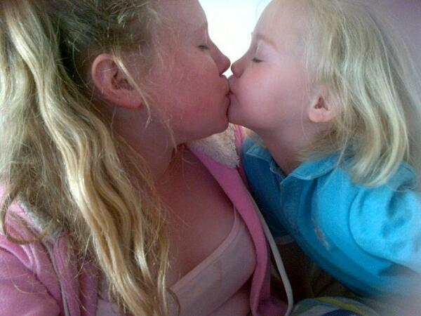 Ellie maria (@xelliemaria) on Twitter photo 