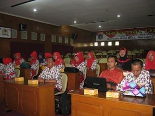 Kunjungan SMAN NEGERI 2 UJUNG BATU 
Pematang Tebih, Rokan Hulu Riau Pekanbaru ke SMAN 8 Jakarta, Rabu, 28 Mei 2014