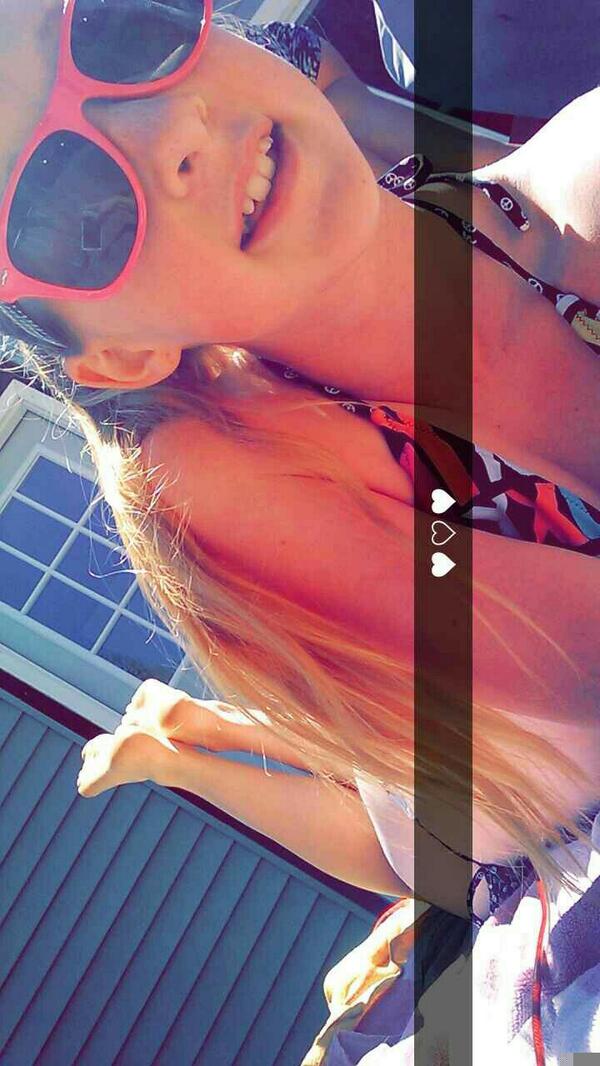 MegDirectioner2's tweet image. •perfect weather•