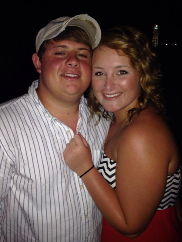 williamson13's tweet photo. Had a blast with the best girlfriend ever this past week!!!!!!@SheppardRiley #ILOVEYOU! http://t.co/8yPrS49kca