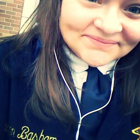 chiannbasham2's tweet image. My blue corduroy companion is full of magic. My life without him would certainly be tragic. He always has my back,