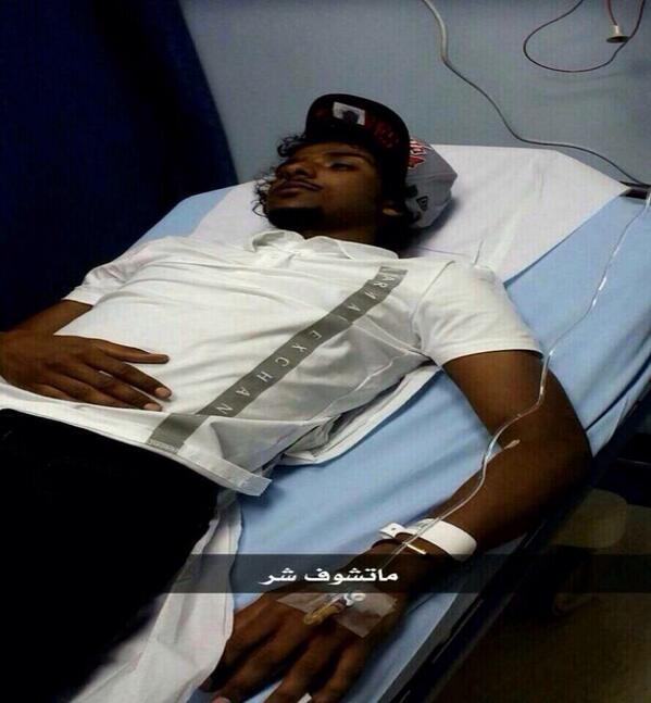Motaz_alduaij's tweet photo. لاعب نادي الهلال ياسر الشهراني
سيجري بعد قليل عملية " زايدة "
دعواتكم له http://t.co/SKf4hndDJW