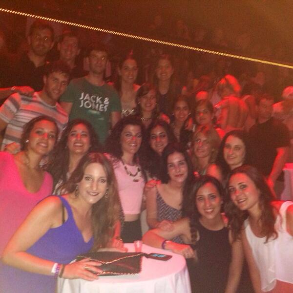 Nere_leiva's tweet photo. Nochaza con todas las letras! http://t.co/HyUYAsQylH