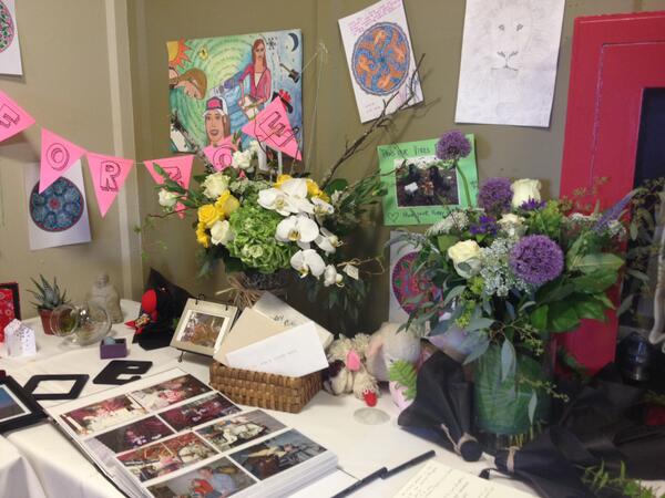 Nancy Knickerbocker tweet media