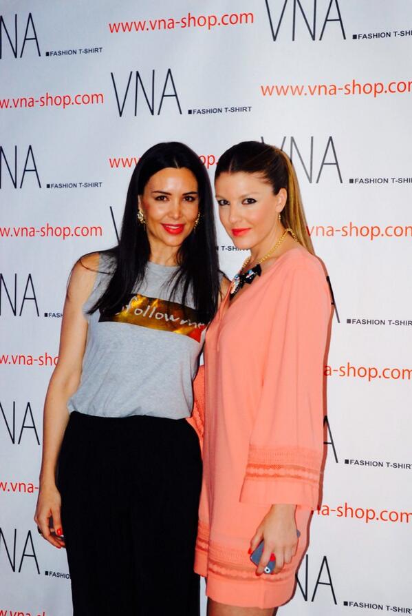 Un proyecto con ilusión triunfa SIEMPRE. Enhorabuena Vania Millán Miras por tu colección VNA mistesorosinout.com/2014/05/02/nue…