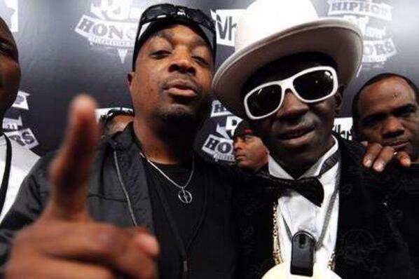 MrChuckD's tweet photo. London Brixton Saturday Night! http://t.co/APlbUuE2aV