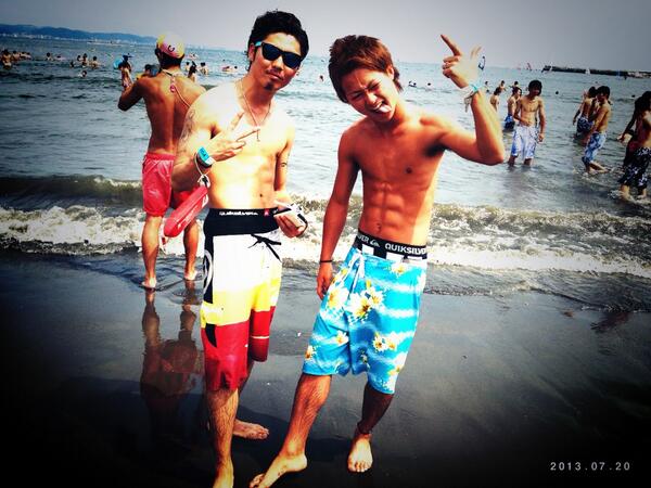 大希 横浜ヨコハマよこはま帰りたい 海だ 帰ったら海行く 決めた 神崎だいきに連絡しとこ Http T Co J0zgmjmjgn