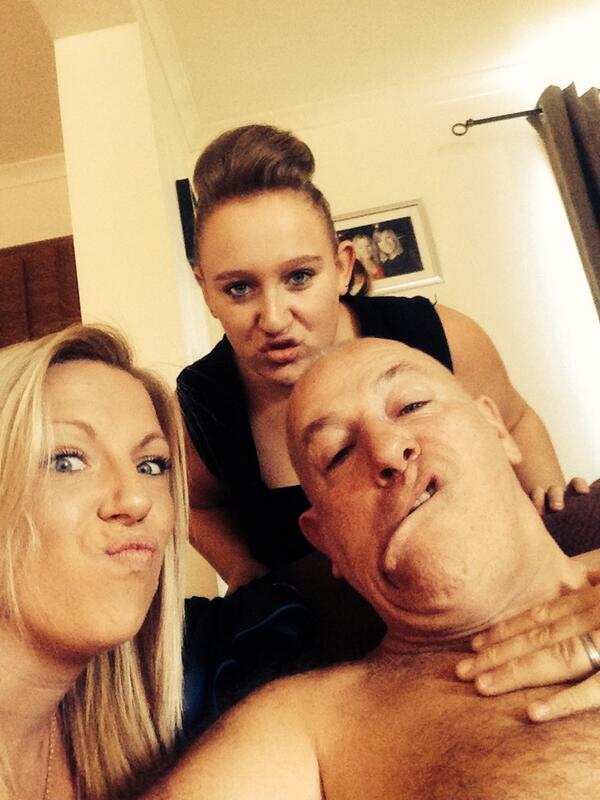 Emma_Sampz's tweet photo. My pop xx love him me ❤️💋 http://t.co/ueUP8EmCa3