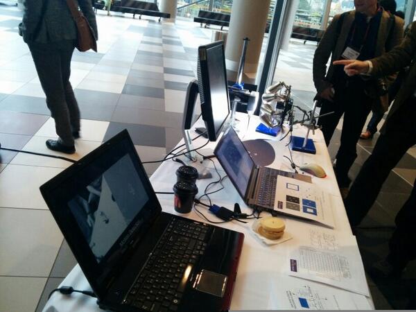 ISCAS2014's tweet photo. High speed, real time vision! Amazing!!! http://t.co/MqStu7mb67