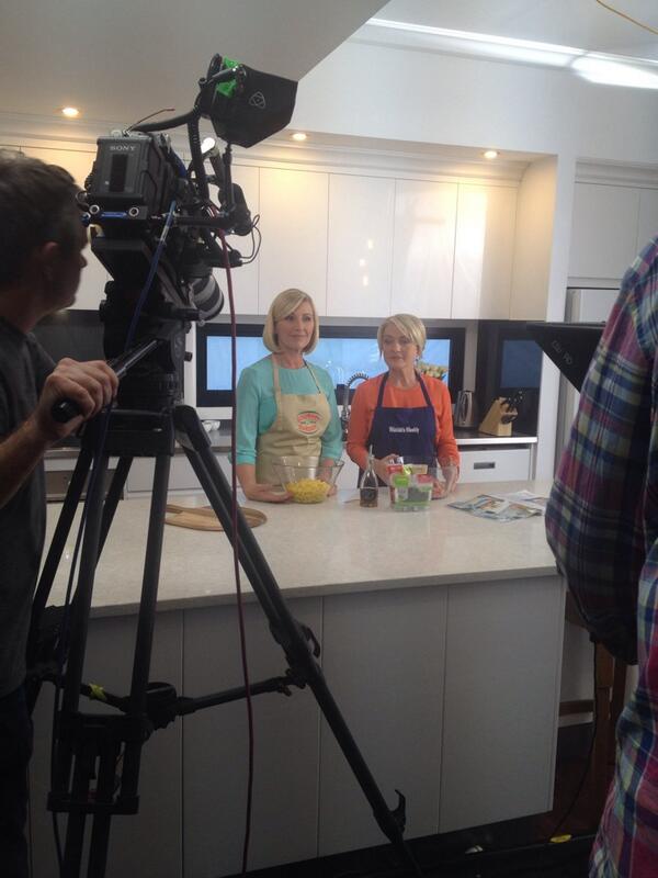 gourmetgardenAU's tweet photo. #behindthescenes Kim McCosker @4Ingredients & Fran Abdallaoui @WomensWeeklyMag loving new #lightlydried herbs yum http://t.co/xPKfzp7UXL