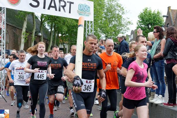 Urban Challenge Meppel obstacle run door Meppel voor het goede doel. Rep foto's op rtvmeppel.nl fotoalbum,