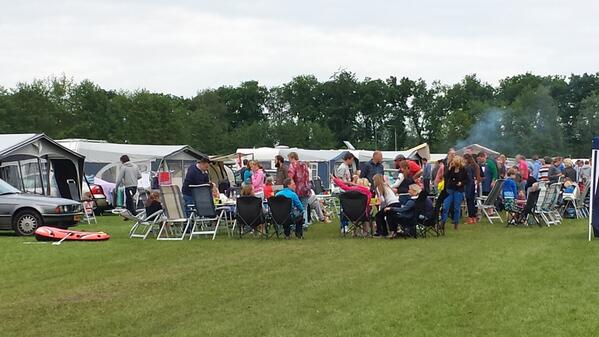 heigraaf's tweet photo. Wat was het een geweldig Hemelvaartweekend met prachtig weer! Volop bbq &amp; kampeerplezier op de Heigraaf.... http://t.co/VvQSkhzkDA
