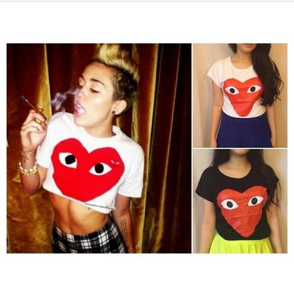 Yg mau samaan kaya miley cyrus bajunya order yukk;;)