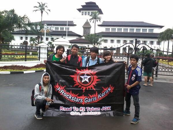 pengen kebandung lagi with J-ROCKSTARSSSSSSSSSSSS #1spirit