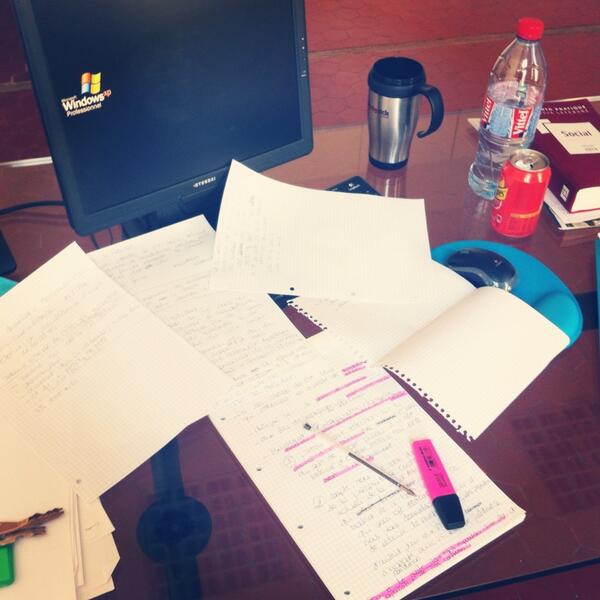 alexiaaz's tweet image. Working on the first but not the least and not the last #workingsohard #stressaumax #cacommence