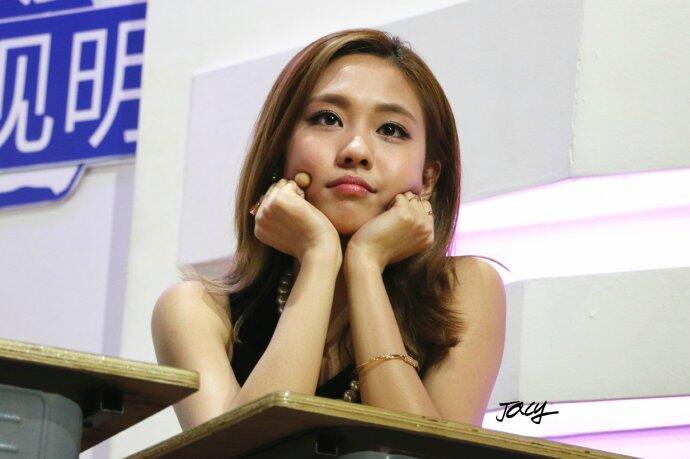 BpI558_IYAA04e6.jpg:large