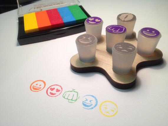 worklabCC's tweet image. We are making rubber stamps! Like Emoji? Stop by for a stamp making demo.
