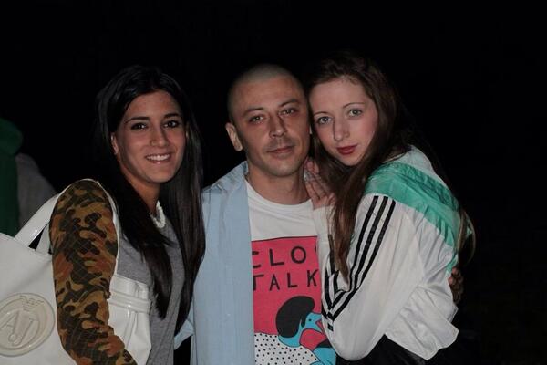 EliEntics's tweet photo. @DjNais  @giuls17f Dj NAIS #trueskills a Corsico😀 !! 31-5-14 http://t.co/K30kLopZ9I