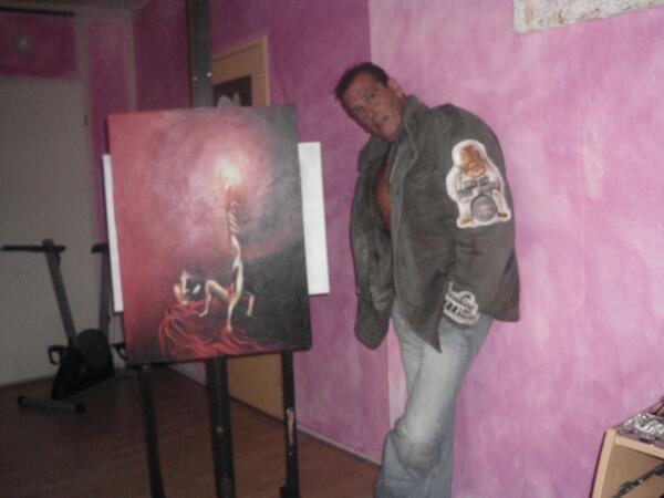 kosterpainter's tweet photo. @bobbiedens mn naam is lino kunstenaar uit amsterdam ,vind je egt te gek een keertje wat drinken ? http://t.co/K7cLB4zs02