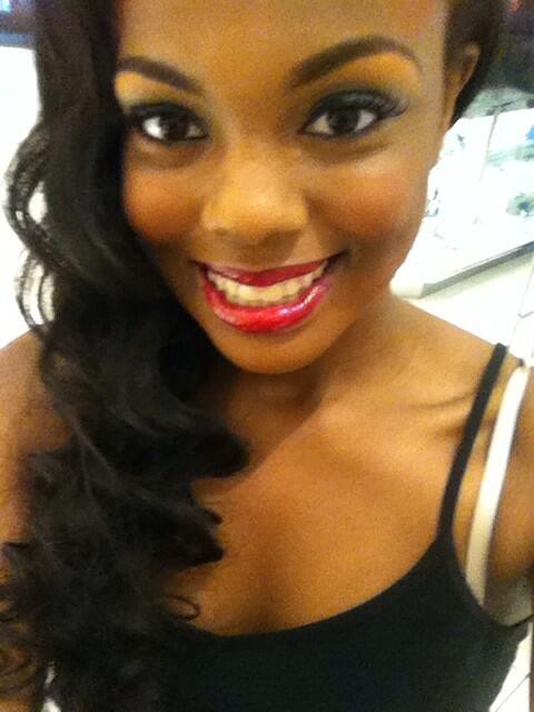 Omg I love make up artists 💚💗 http://t.co/EpzOZNMoEY
