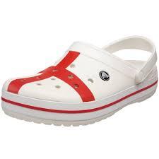 strictlykids's tweet photo. #COMEONENGLAND get your #KIDS ready for the football #ENGLAND #CROCS just £10 per pair at http://t.co/q7JOSRG6yq http://t.co/dE9yEoPWtG