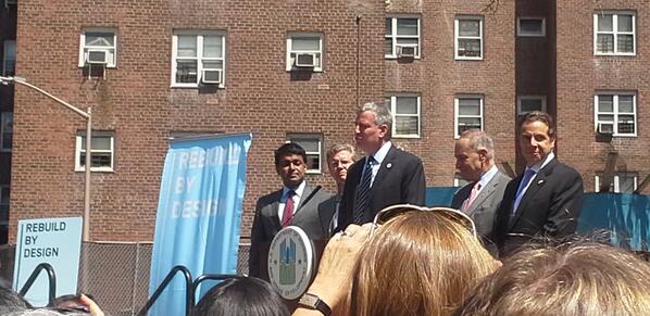 .<a href="/BilldeBlasio/">Bill de Blasio</a>, <a href="/NYGovCuomo/">Archive: Governor Andrew Cuomo</a>, <a href="/ShaunHUD/">John Temp</a> announce <a href="/RebuildbyDesign/">REBUILD BY DESIGN</a> winning proposals. Congratulations!