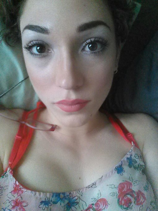 Just woke up from a siesta! I was sleepy! http://t.co/oAiGUviUXm