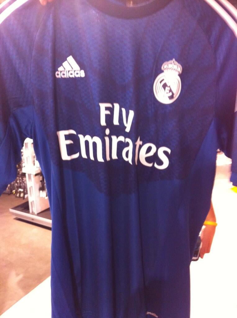  Real Madrid stars officially unveil their new kits, including a bright pink away kit [Pictures]