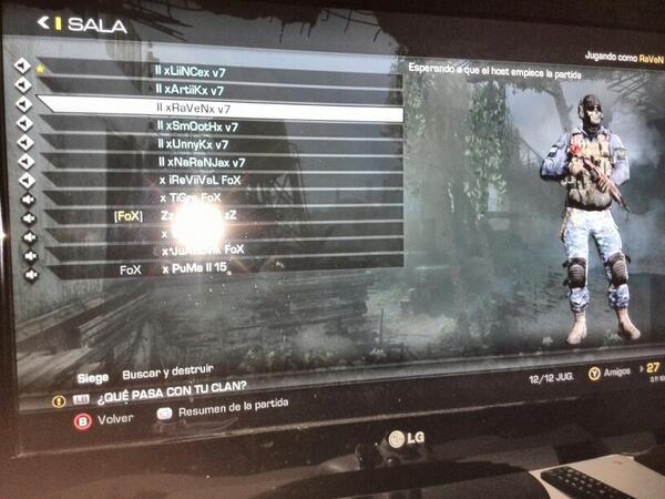 Raven_v77's tweet photo. @SwatV7 En sala previa para disputar el reto de liga laco contra @OriginalsFoX a tope!! http://t.co/jZryMZzGsq