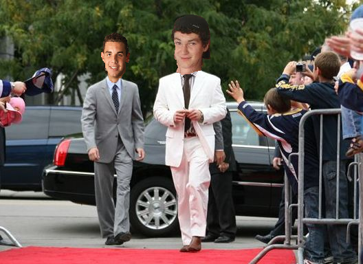 ShowStoppers95's tweet photo. #Tb to PlayOn Kingston last year when Matt "Lats" Lapointe and Phil The Thrill showed up 45mins late for team dinner http://t.co/PoRfdQx0Gl