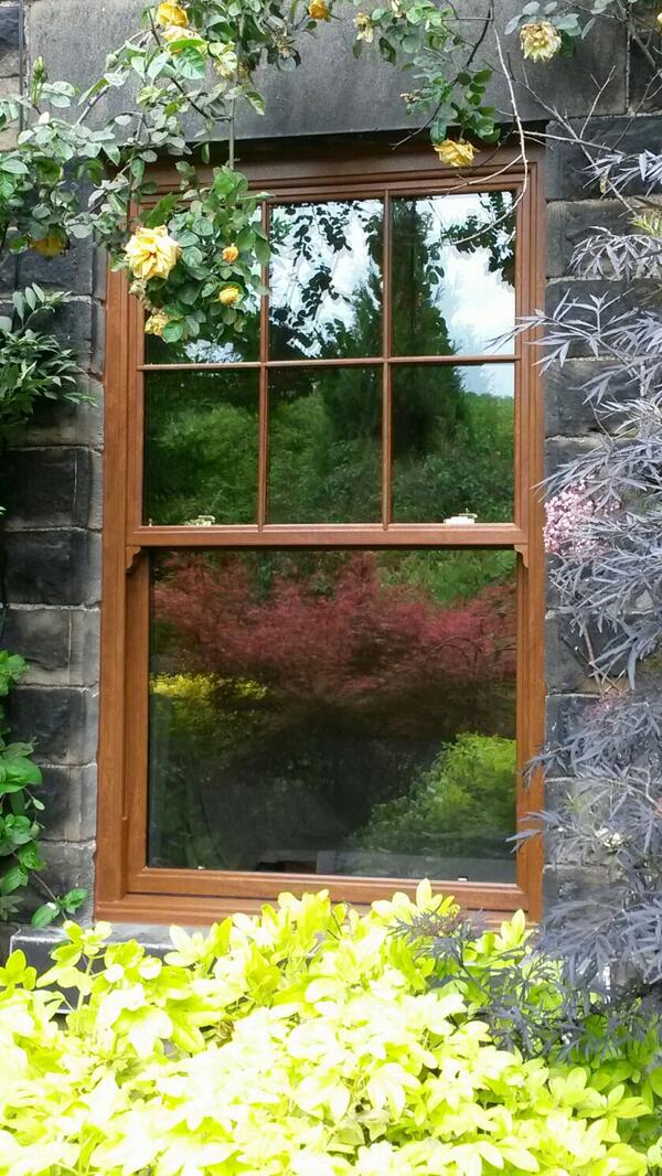 VineyMatt's tweet photo. @QuickslideLtd  thanks for the great windows,  my customers over the moon with them. http://t.co/fzvm0ZCI0t