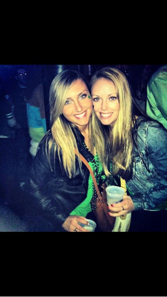 maisiemet's tweet photo. Happy birthday to this beauty!! Love youuu @nicodemayo http://t.co/nA7FGjkfz5