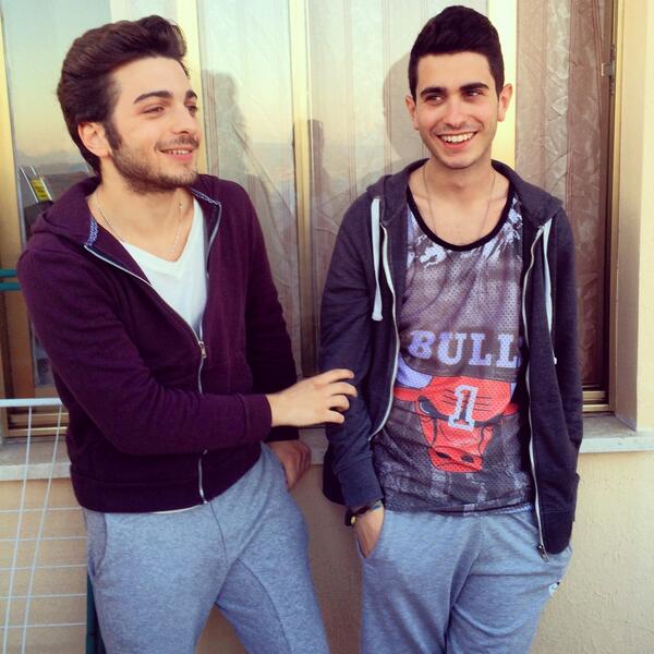 GianGinoble's tweet photo. What an handsome cousin I've got! ;) @NicoloCastorani http://t.co/dr1rp4ZlPw