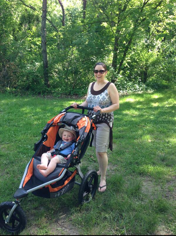 SmartMomCo's tweet image. Congrats to Tina who won our April #giveaway for a #BOBStroller! She sent us a pic while out for a stroll.