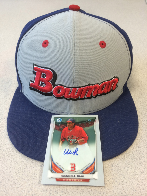 BowmanCards's tweet photo. WOW - Already over 9,200 followers! Time 2 give out our 9.1K/9.2K #BowmanRaceTo10KSweeps goodies! RT 4 a chance 2 win http://t.co/XakCeog2kj