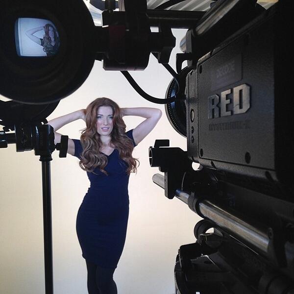 Pynkbookamy's tweet image. Not long to go now, keep your eyes peeled, our commercial coming
soon #RealRemyXtensions #CelebrityHair #RemyHair...