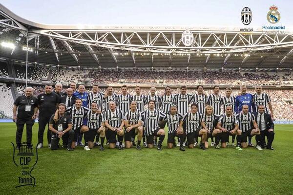 легенды ювентуса. ювентус прикол. все легенды ювентуса и их названия. легенды ювентуса. футболист каморанези мауро википедия рост.