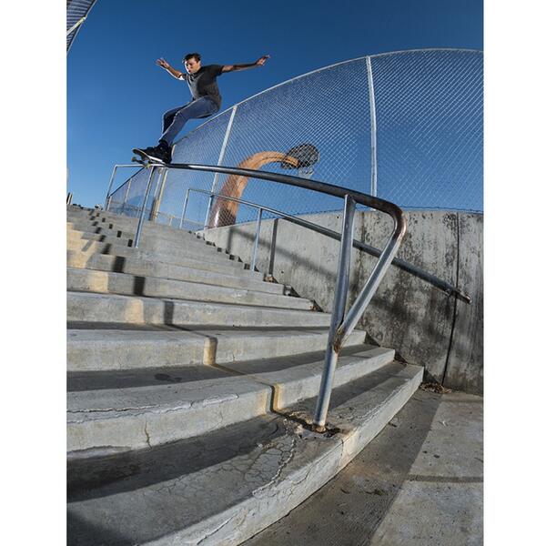 sean_malto's tweet photo. .@Mikey_Tay1or made it to the final 4! Retweet: Mikey #Taylor @xgames #realstreet http://t.co/pNHw6rFepp