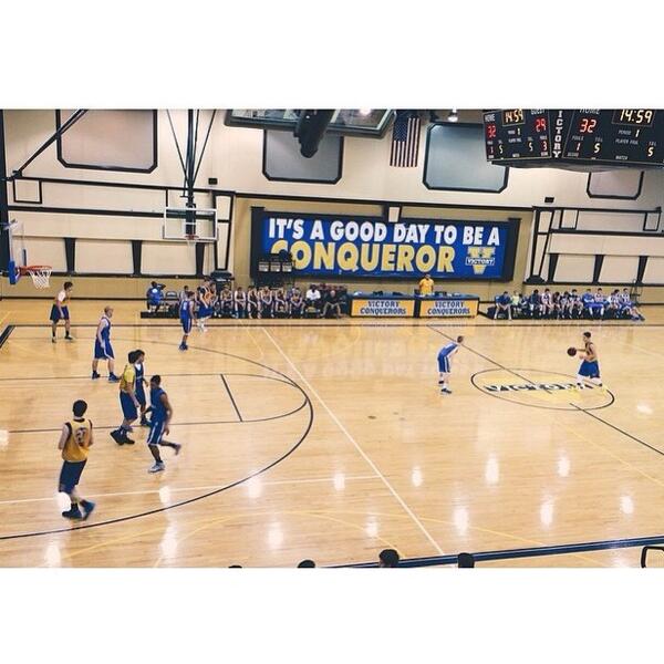 VCHoops's tweet photo. #VChoops puttin' in WORK! SummerLeague. #GoodDayToBeAConqueror http://t.co/up3nTKhhGG