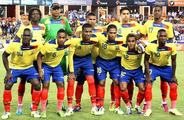 marcadorec's tweet image. Ecuador confirma su nómina oficial para el Mundial de Brasil 2014 tinyurl.com/q4q49cy (Foto: EFE)